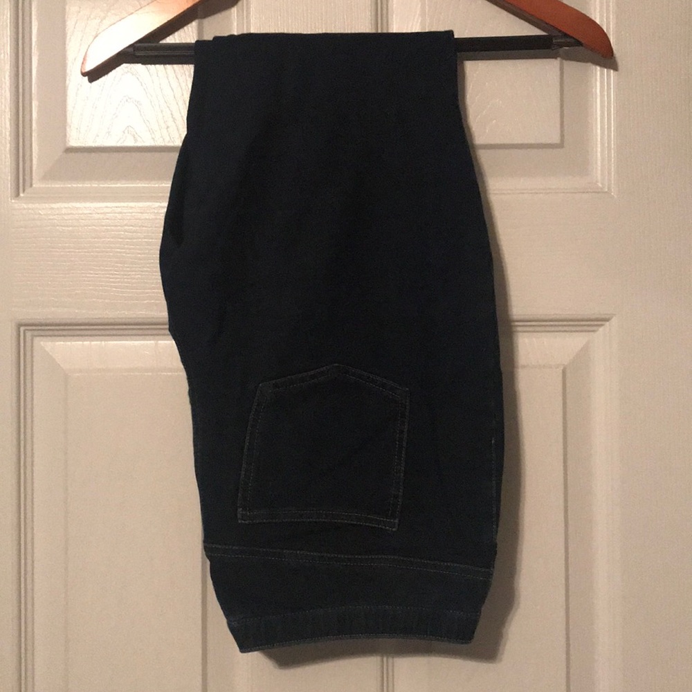Jeggings. Blue denim. Large.
